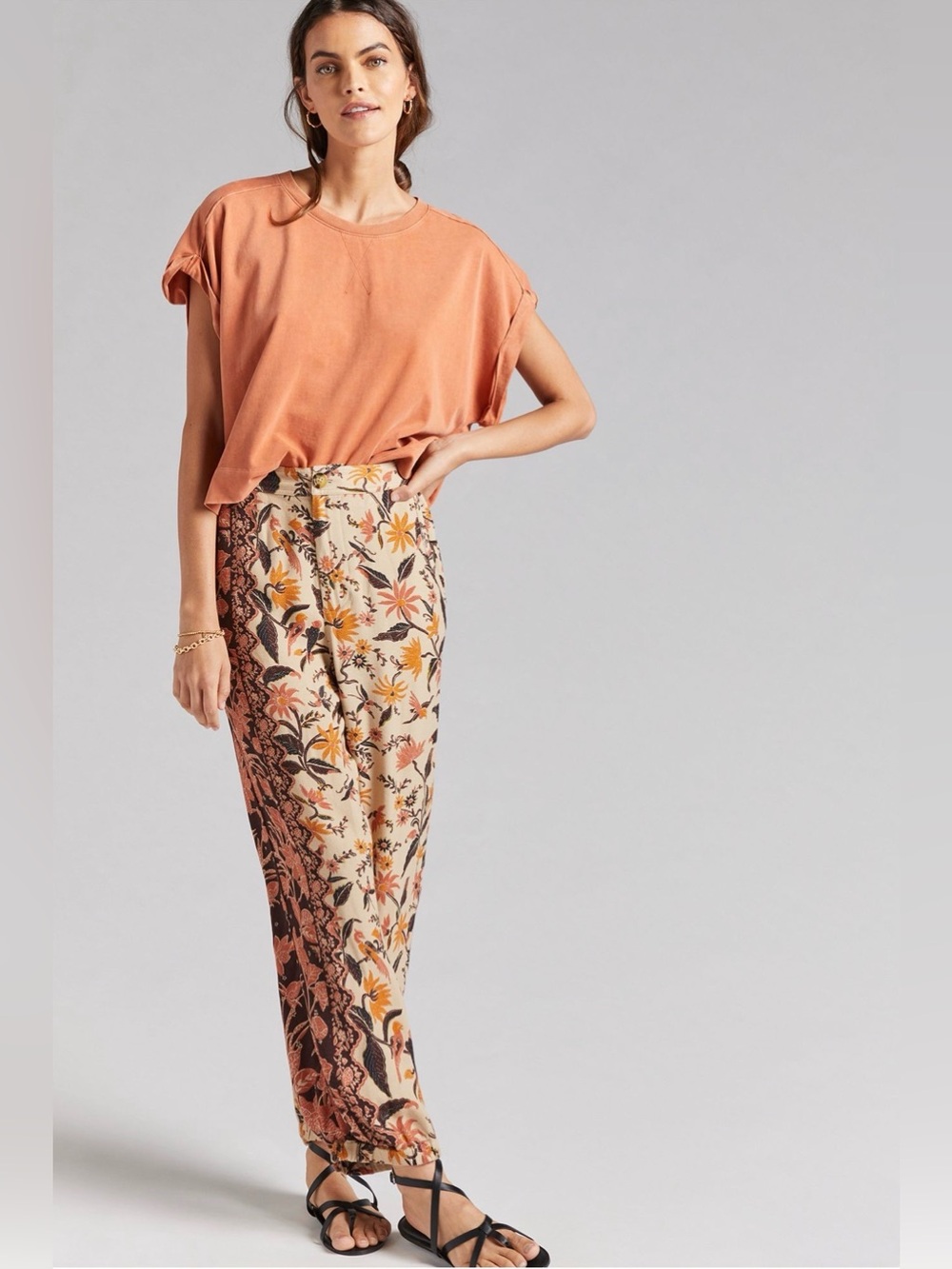 Anthropologie Smocked Balloon Pants Floral Patchwork Boho Jogger Beige 4 Relaxed